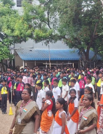 Ponmani School