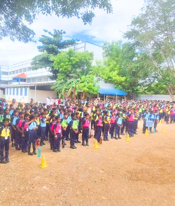 Ponmani School